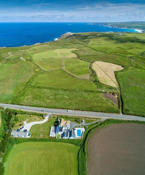 The Old Dairy, Land'S End, Sennen Exterior foto